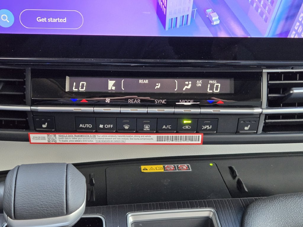 New 2026 Toyota Sienna XLE FWD image 16