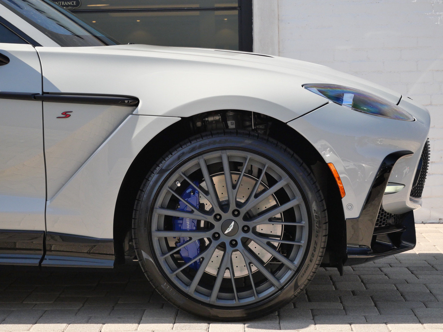 New 2026 Aston Martin DBX S AWD/4WD image 4
