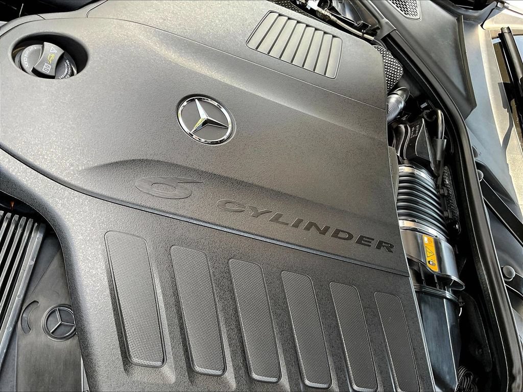 Used 2025 Mercedes-Benz E 450 4MATIC Sedan w/ Winter Package image 33