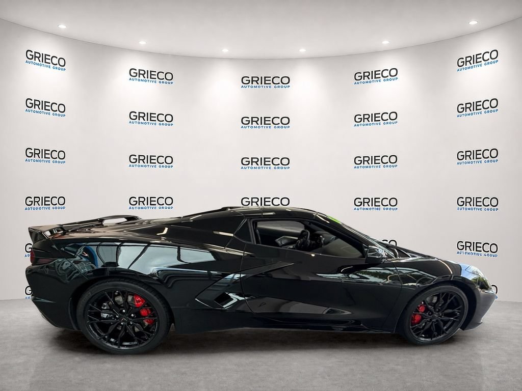 Used 2023 Chevrolet Corvette Stingray Preferred Conv w/ Z51 Performance Package RWD image 8