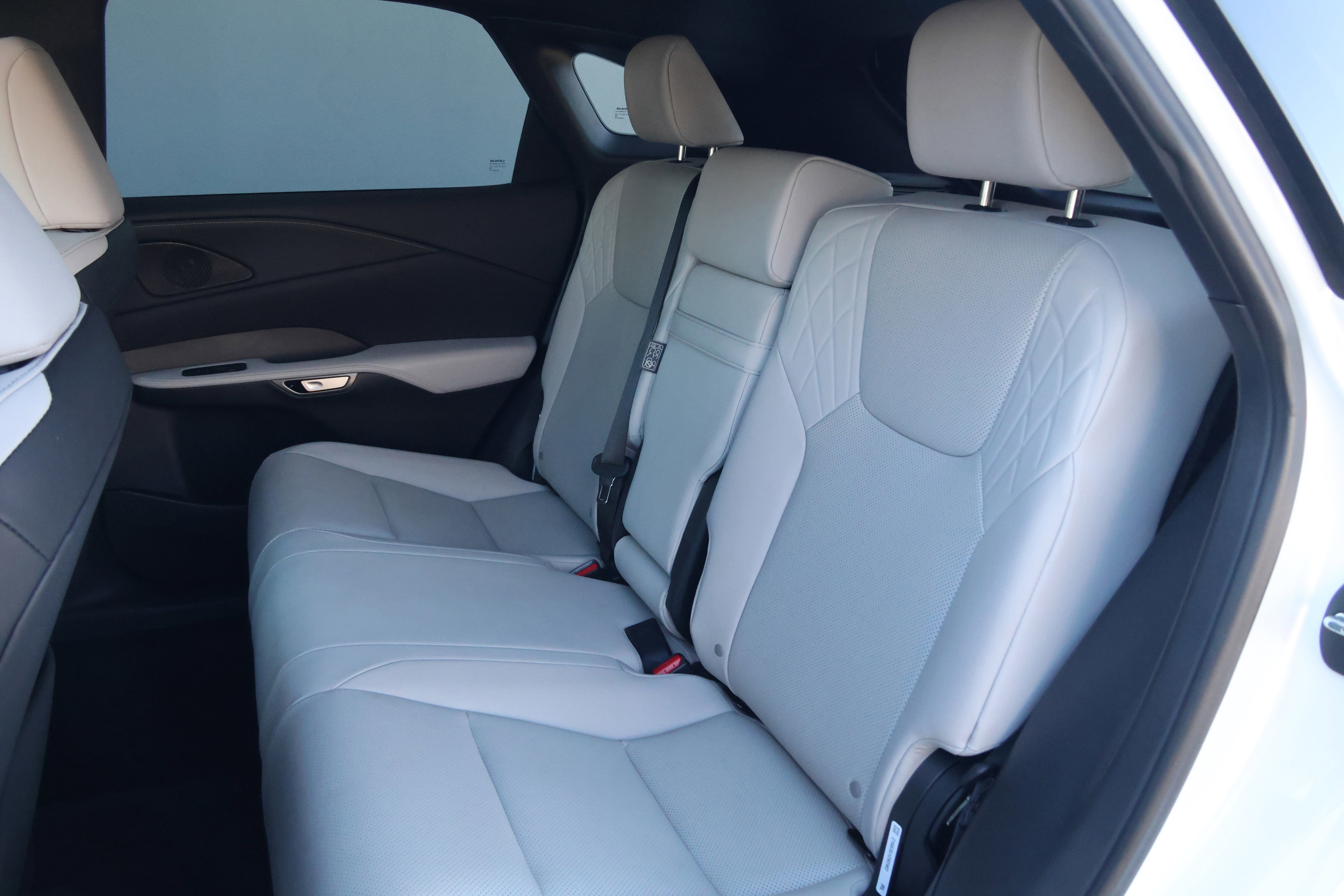 Used 2025 Lexus RX 350 Premium image 35