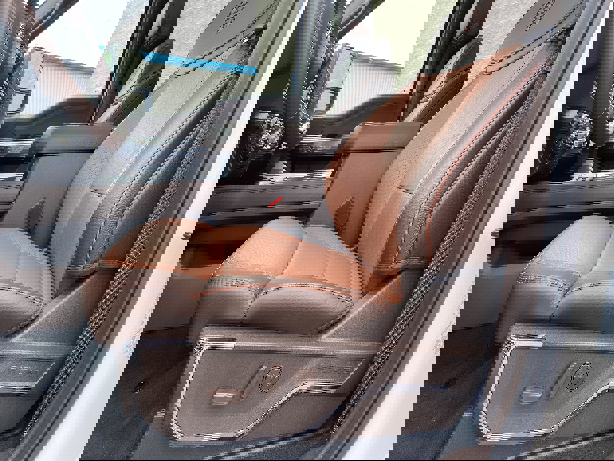 New 2025 Ford F250 King Ranch w/ Tremor Off-Road Package image 56