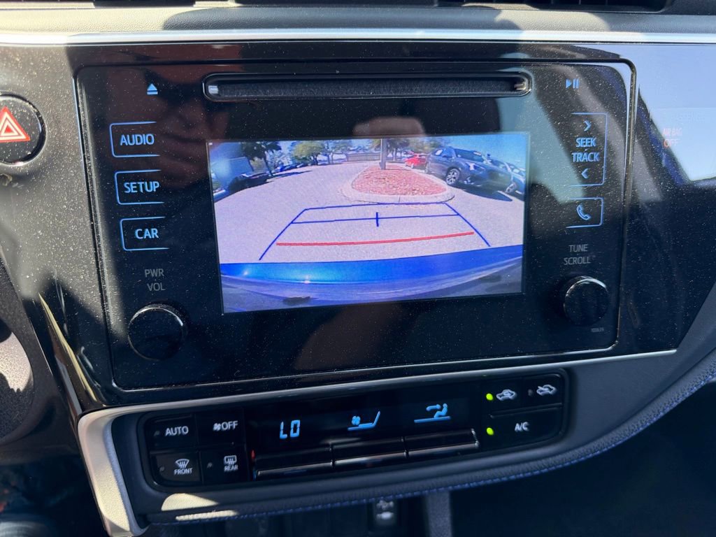 Used 2019 Toyota Corolla SE image 31