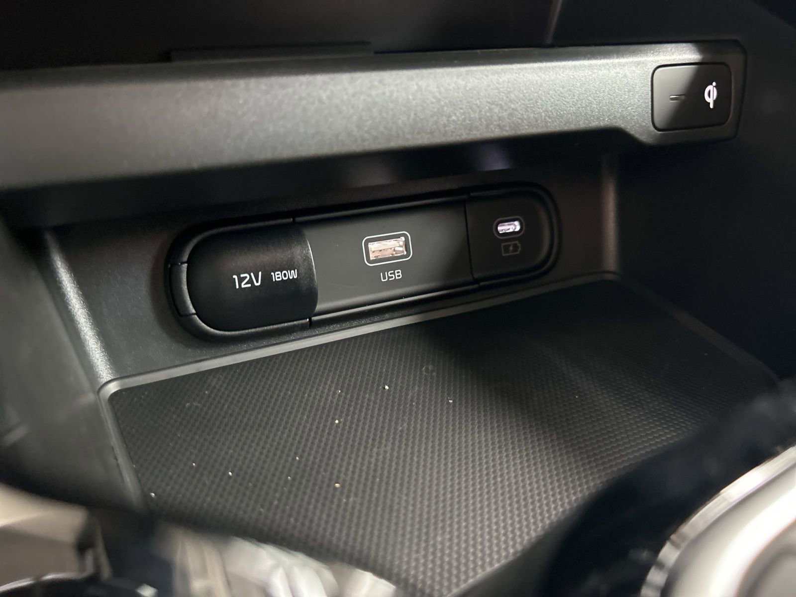 New 2025 Kia Soul S image 23