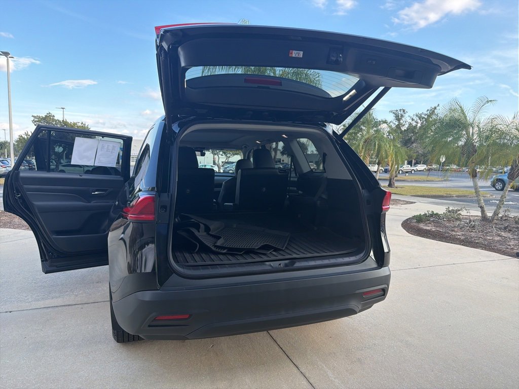 Used 2024 Toyota Grand Highlander XLE image 31