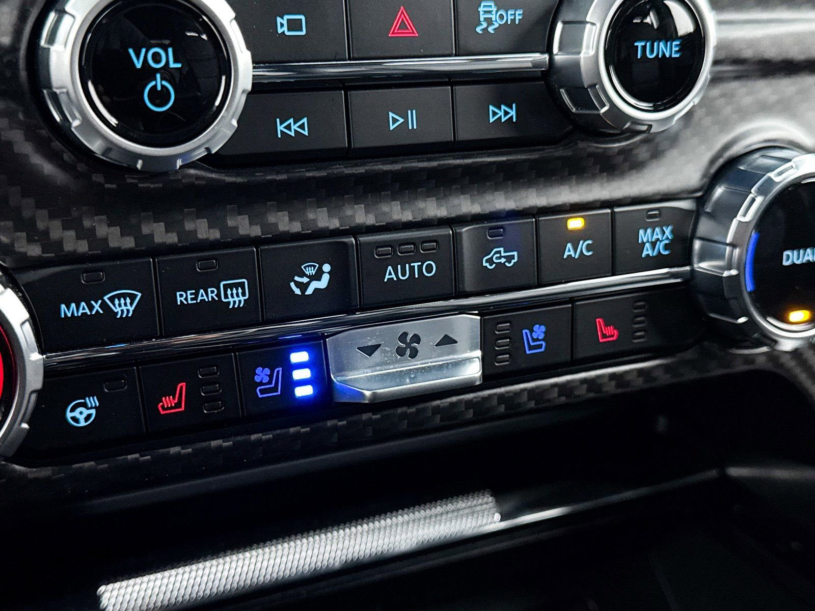 Used 2025 Ford F150 Raptor image 47