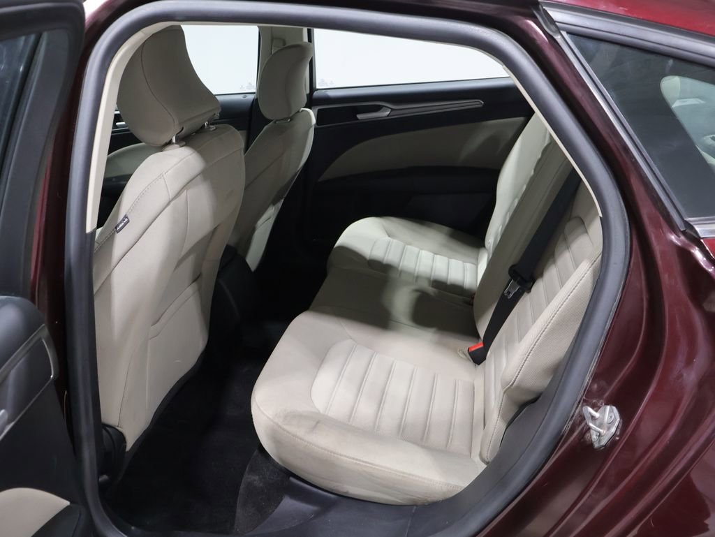 Used 2017 Ford Fusion S FWD image 16