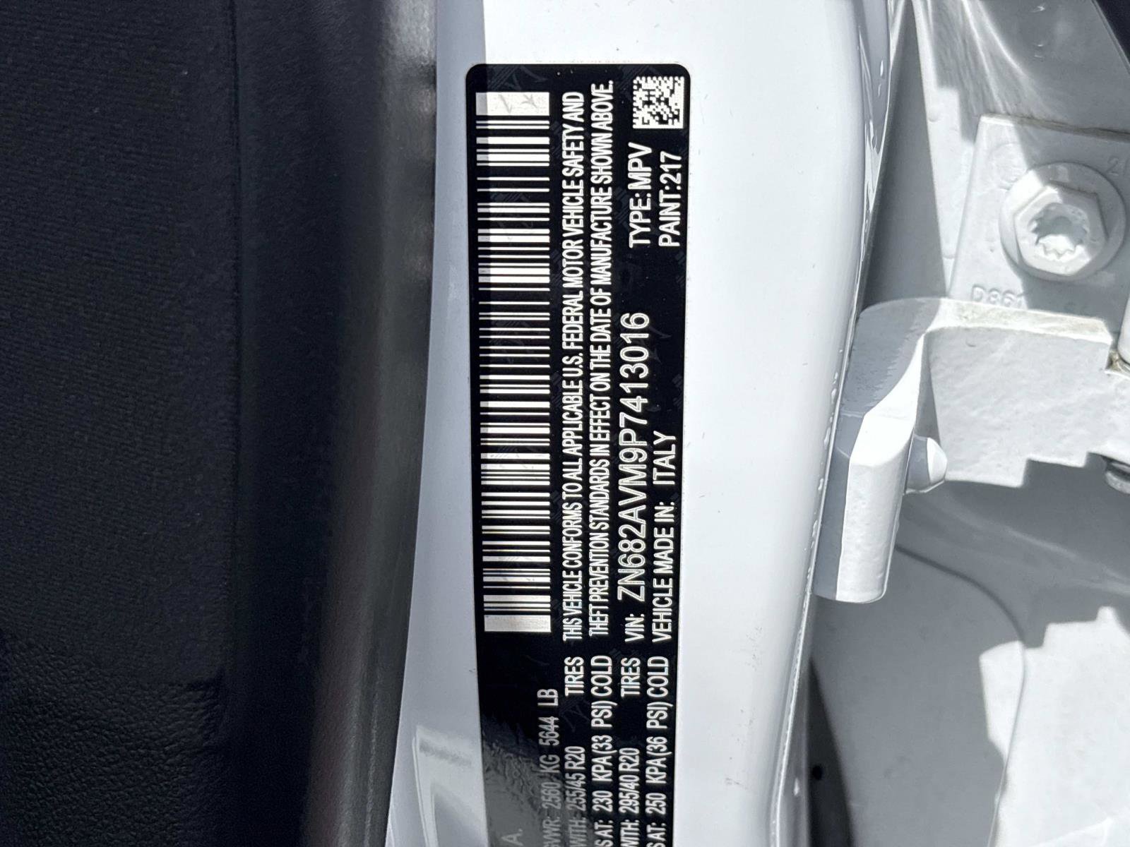 Used 2023 Maserati Grecale Modena image 37