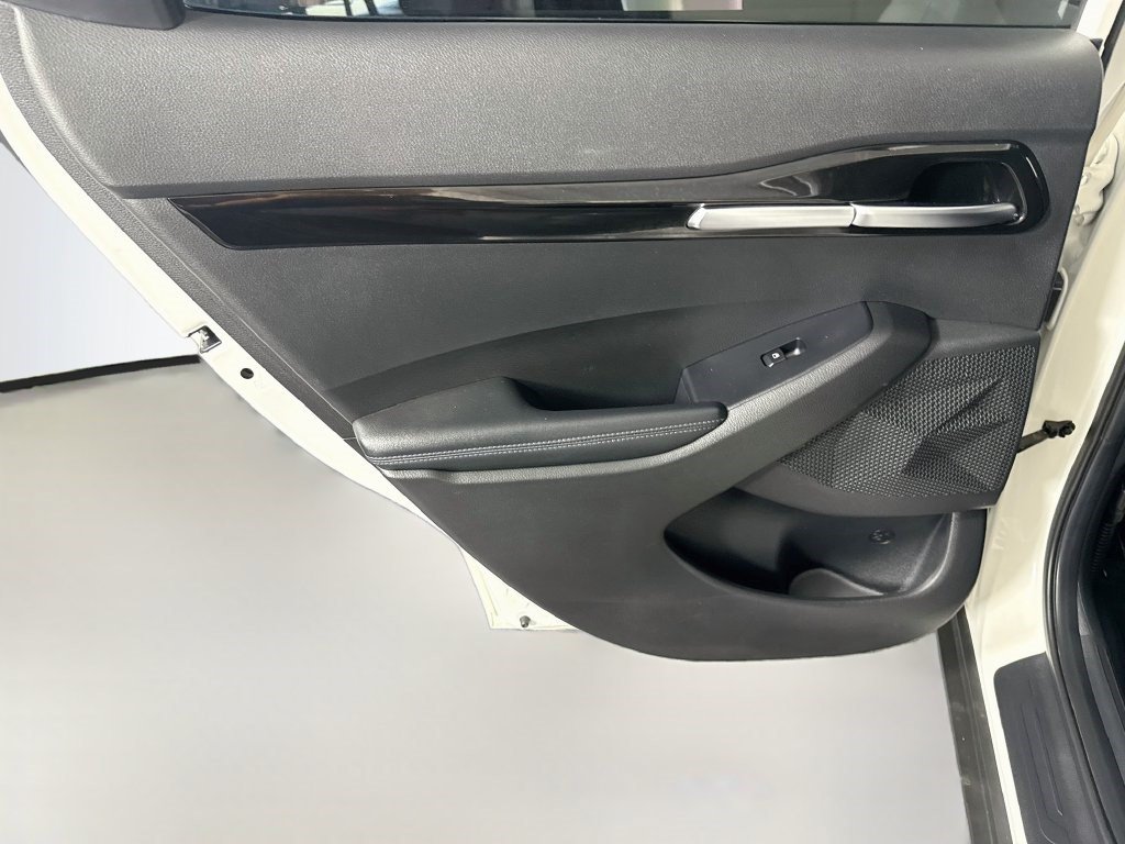 Used 2021 Kia Seltos S FWD image 24