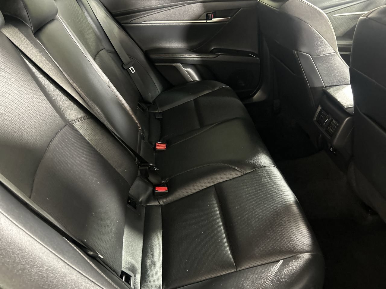 Used 2025 Toyota Camry XLE w/ Premium Plus Package FWD image 26