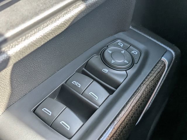 Used 2021 Chevrolet Silverado 1500 RST w/ Bed Protection Package AWD/4WD image 23