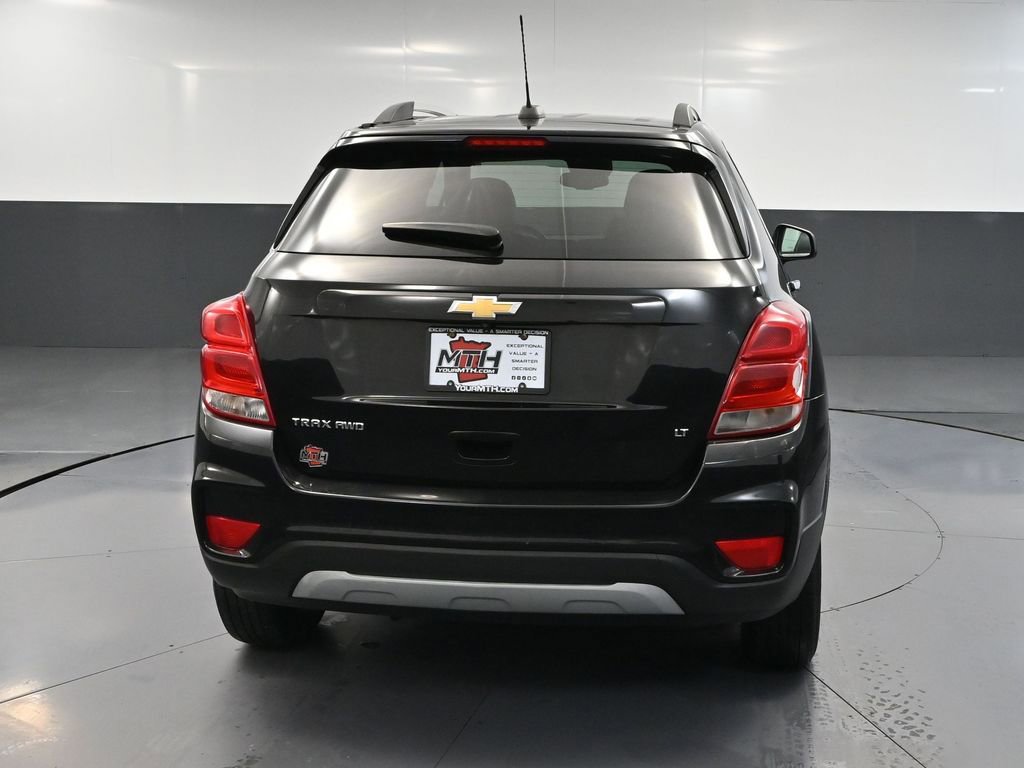 Used 2020 Chevrolet Trax LT w/ LT Convenience Package image 7