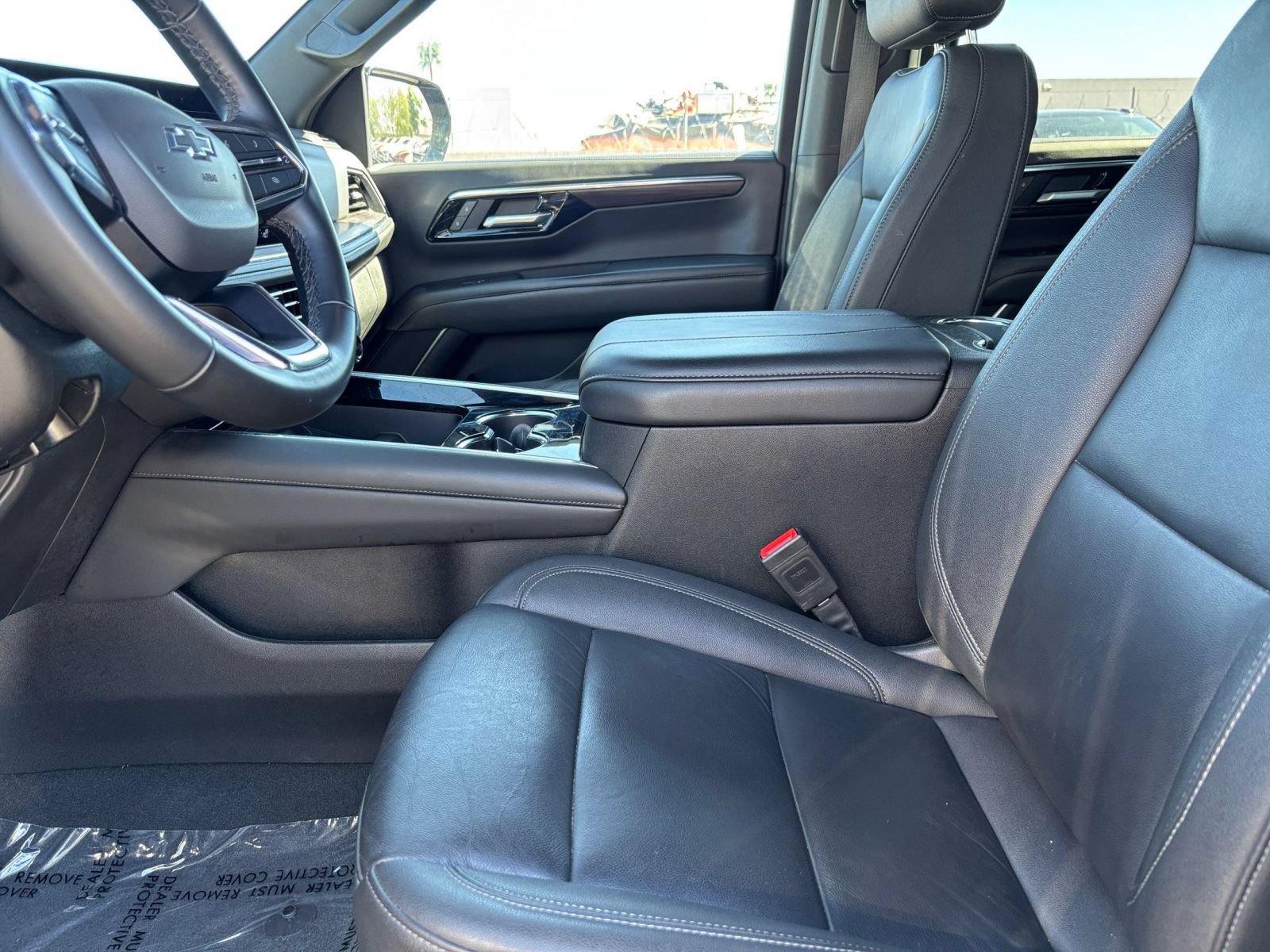 Used 2025 Chevrolet Tahoe Z71 AWD/4WD image 29