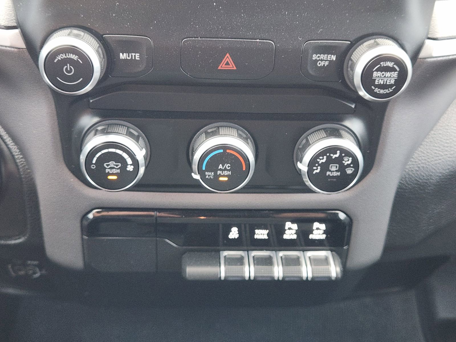 Used 2022 RAM 1500 Lone Star RWD image 19