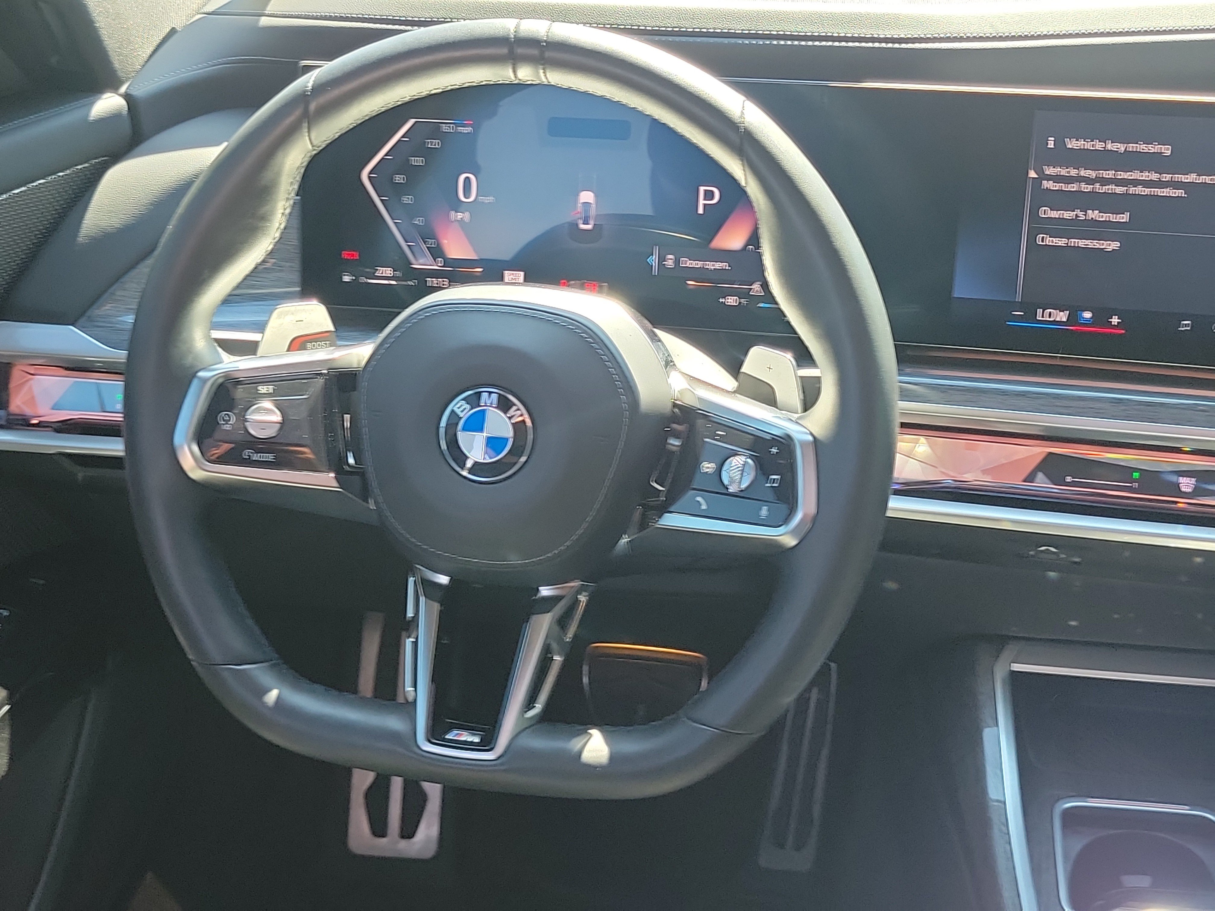 Used 2023 BMW 760i xDrive AWD/4WD image 26