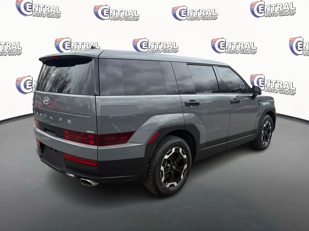 Certified 2024 Hyundai Santa Fe SE image 5