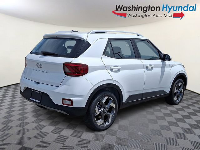 New 2026 Hyundai Venue FWD image 6