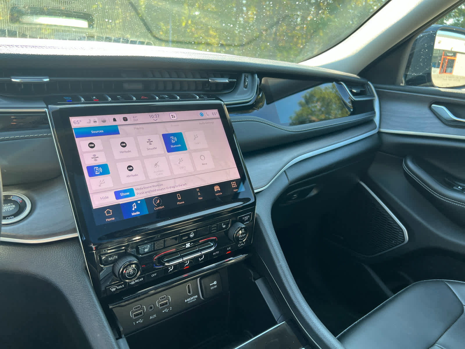 Used 2024 Jeep Grand Cherokee Limited 4xe image 35