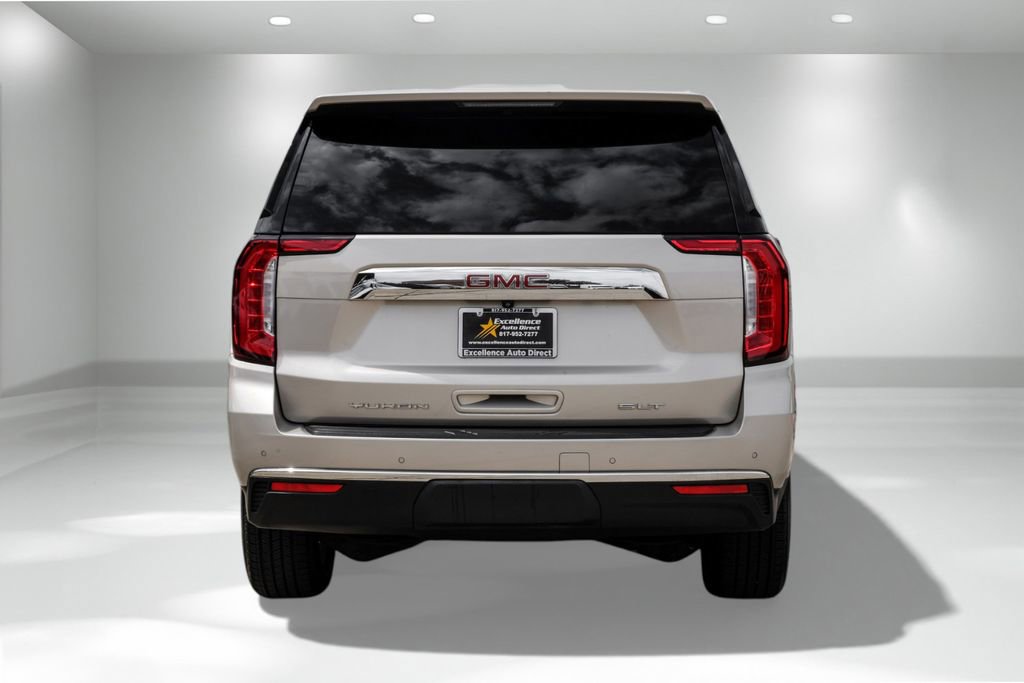 Used 2021 GMC Yukon XL SLT w/ SLT Premium Package image 8