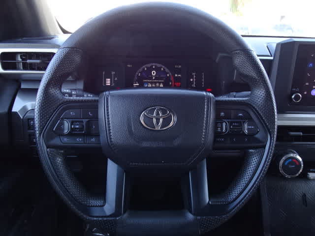 Certified 2025 Toyota Tacoma SR5 AWD/4WD image 24