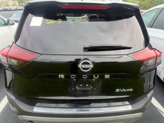 Used 2023 Nissan Rogue SV w/ SV Premium B Package AWD/4WD image 7
