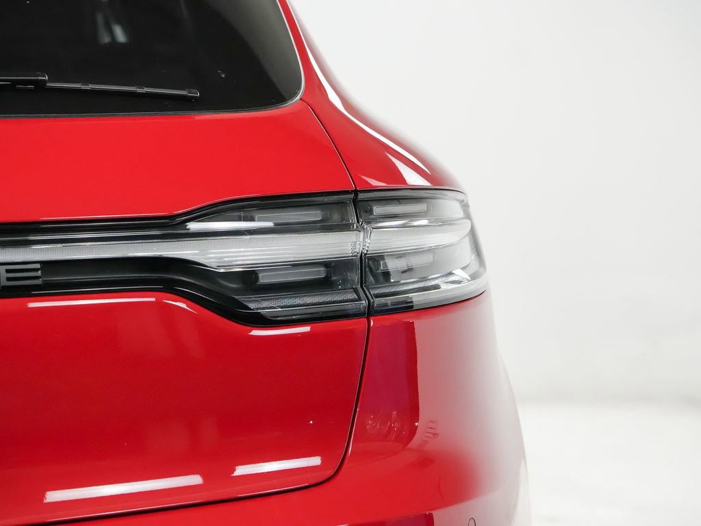 New 2026 Porsche Macan GTS image 12