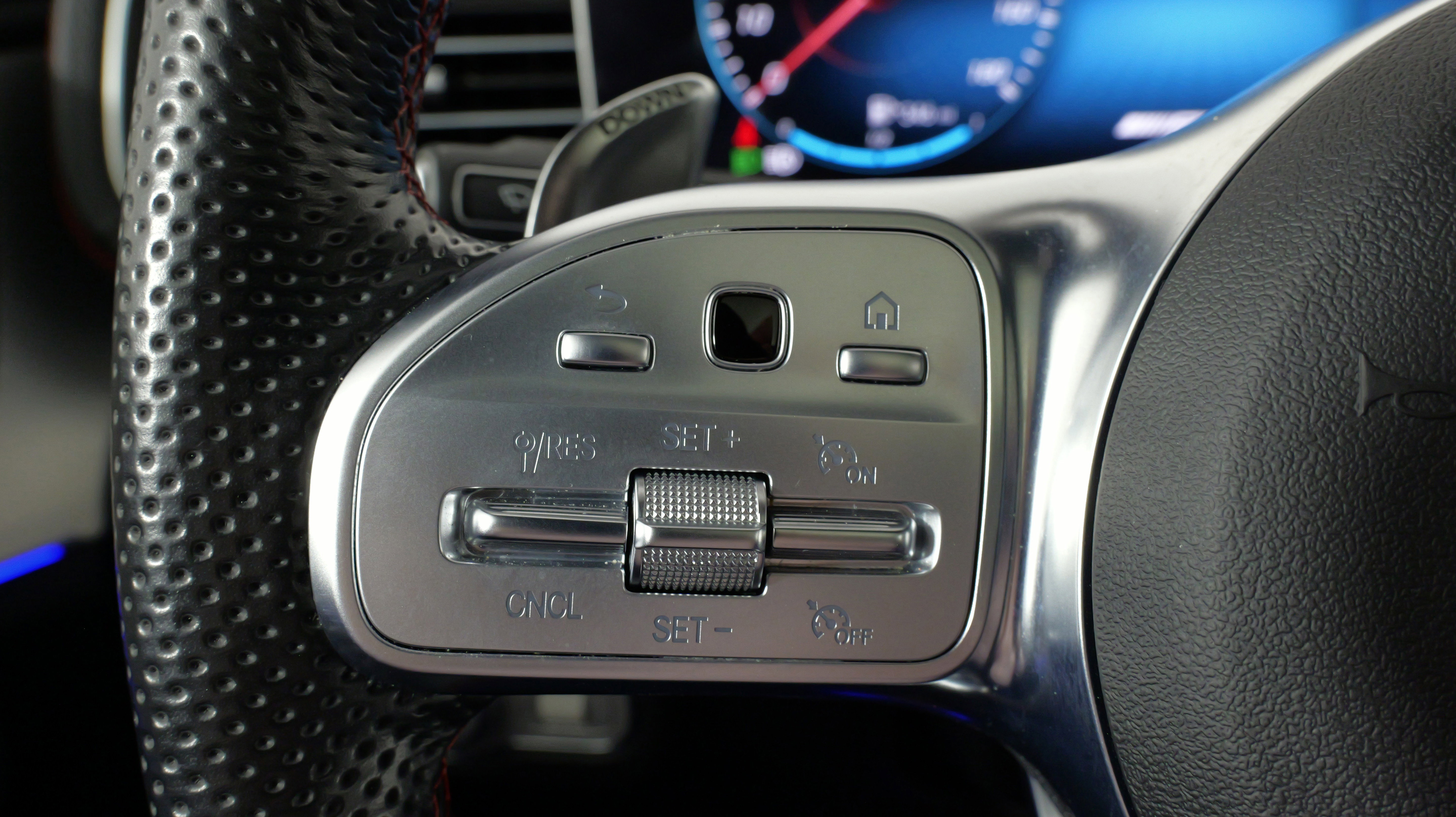 Used 2023 Mercedes-Benz GLE 53 AMG 4MATIC image 39