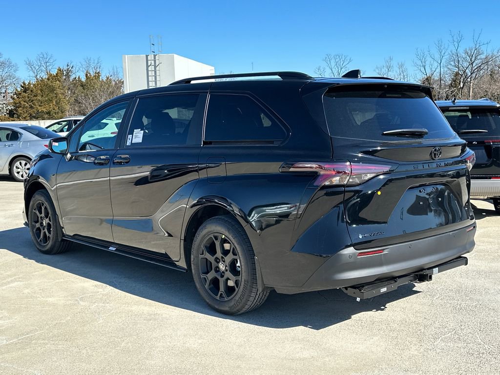 New 2026 Toyota Sienna XLE Woodland Edition image 3