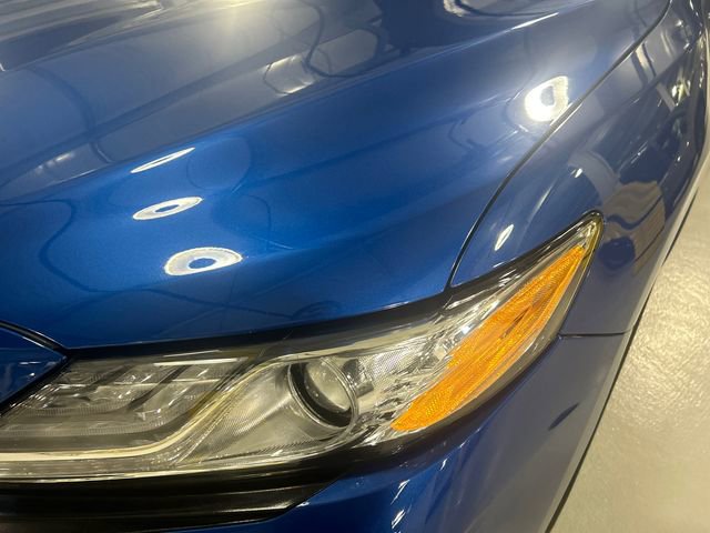 Used 2020 Toyota Camry XSE image 7