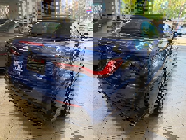 Used 2021 BMW M440i Convertible image 21