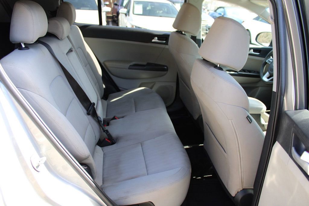 Used 2020 Kia Sportage LX FWD image 31