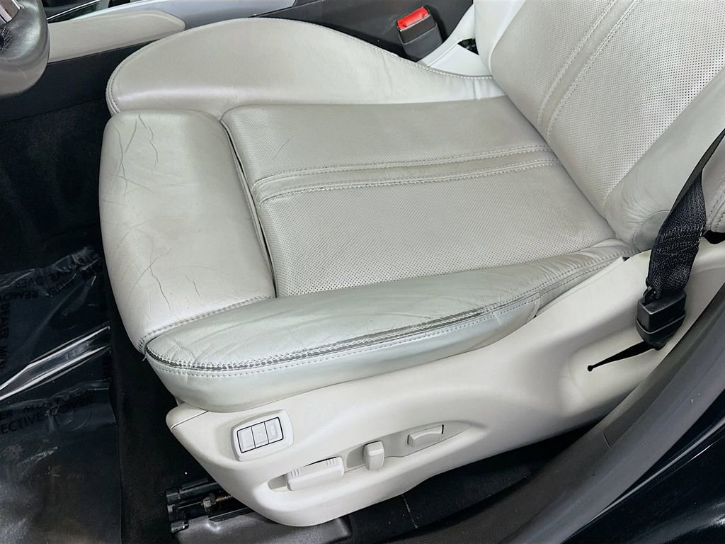 Used 2015 Cadillac SRX Performance w/ Driver Awareness Package image 27