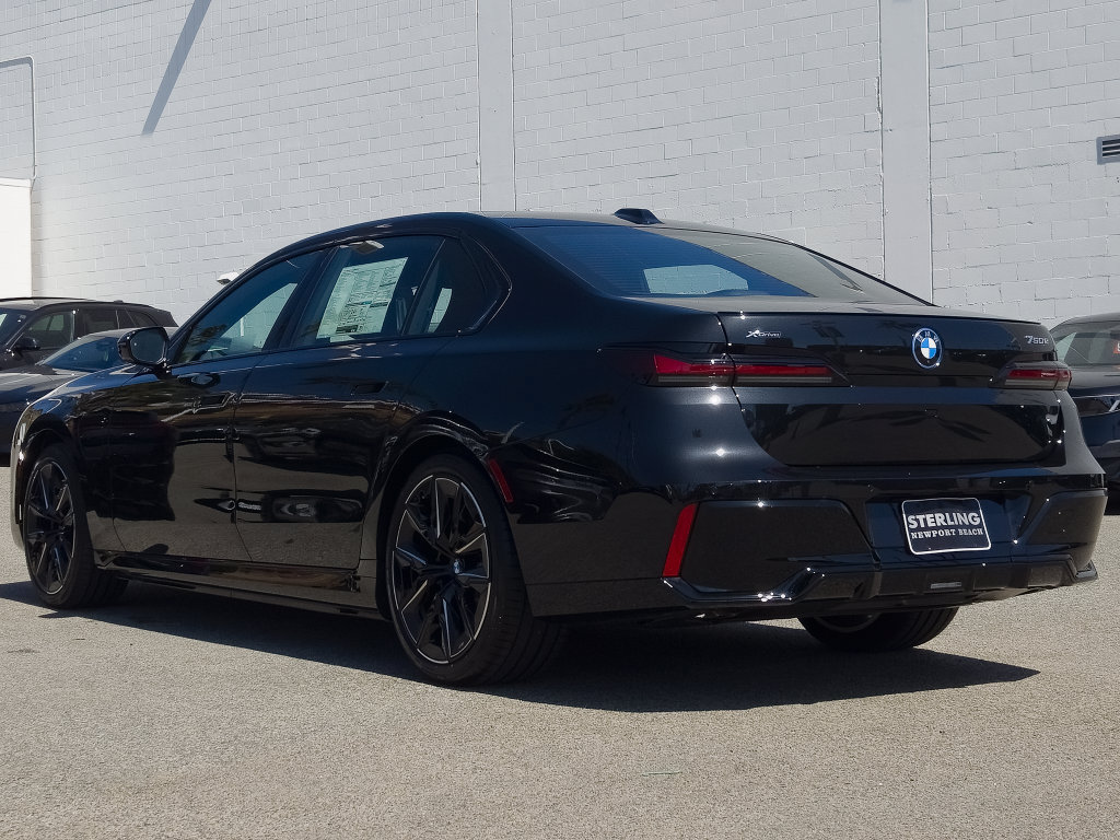 New 2026 BMW 750e xDrive w/ Premium Package AWD/4WD image 16
