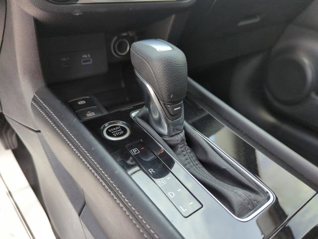 Certified 2023 Nissan Kicks SV FWD image 34