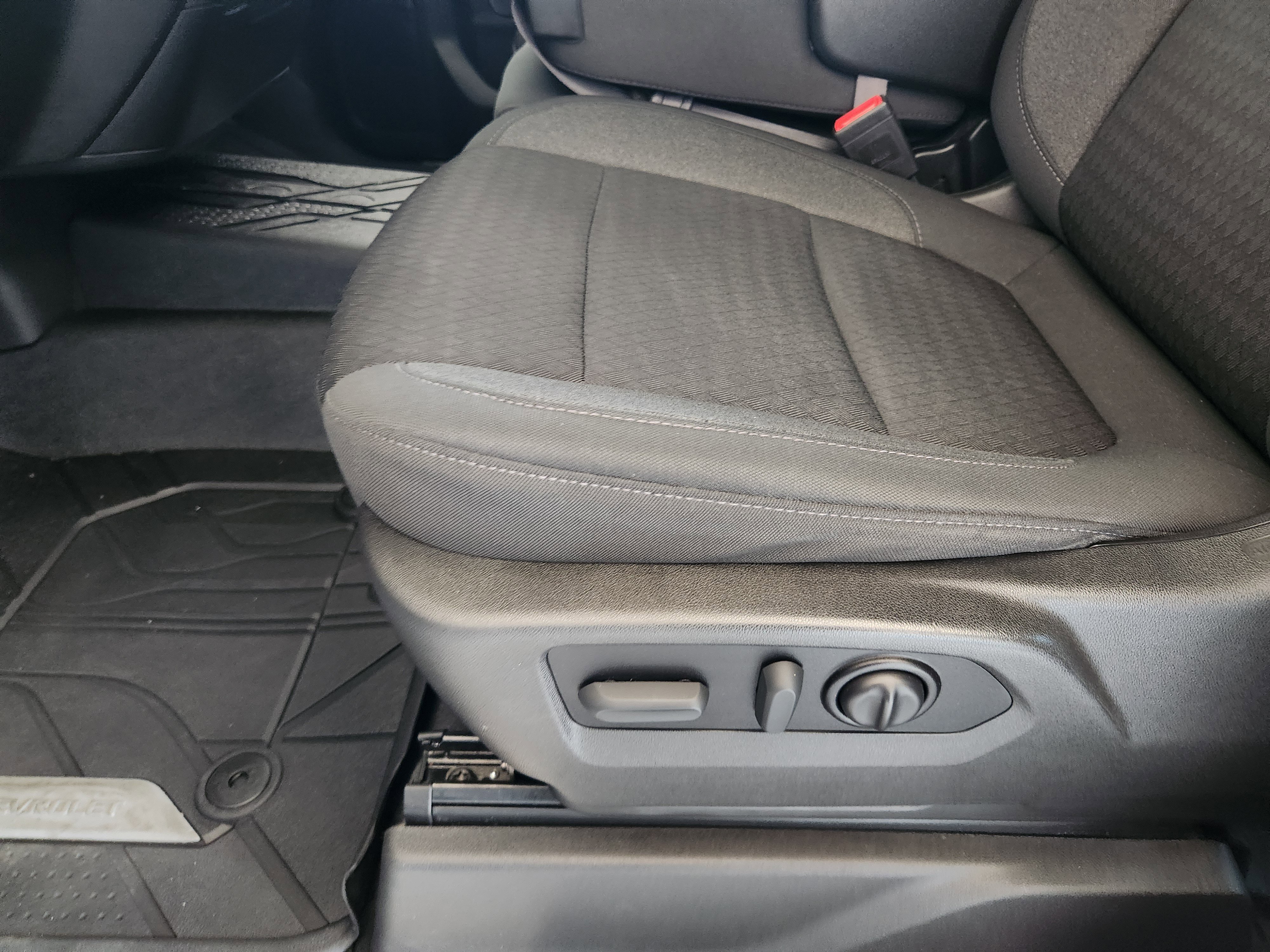 Used 2021 Chevrolet Silverado 1500 LT w/ LPO, Liner Protection Package image 24