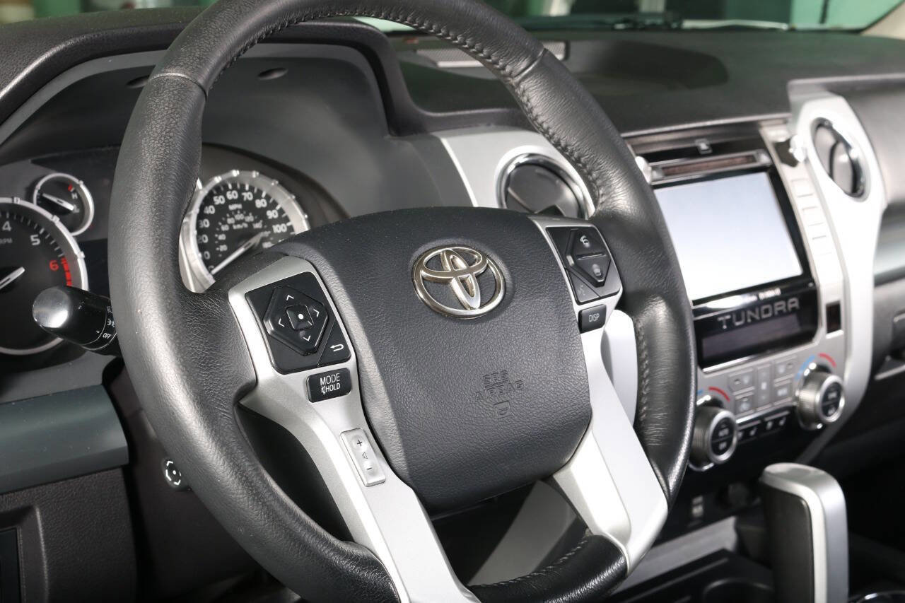 Used 2016 Toyota Tundra Platinum RWD image 4