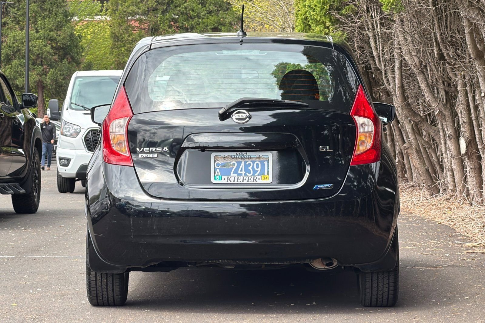 Used 2016 Nissan Versa Note FWD image 5