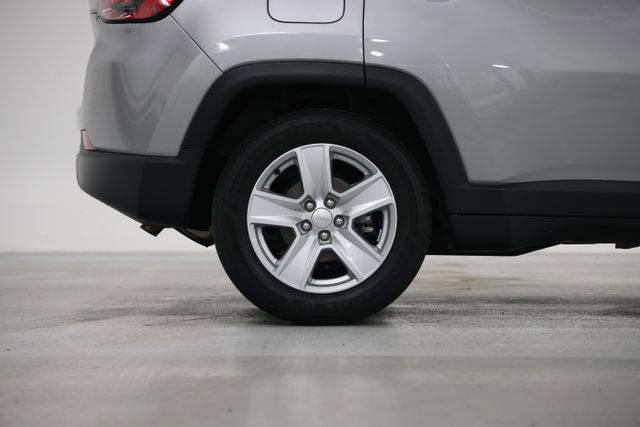 Used 2022 Jeep Compass Latitude w/ Convenience Group image 18