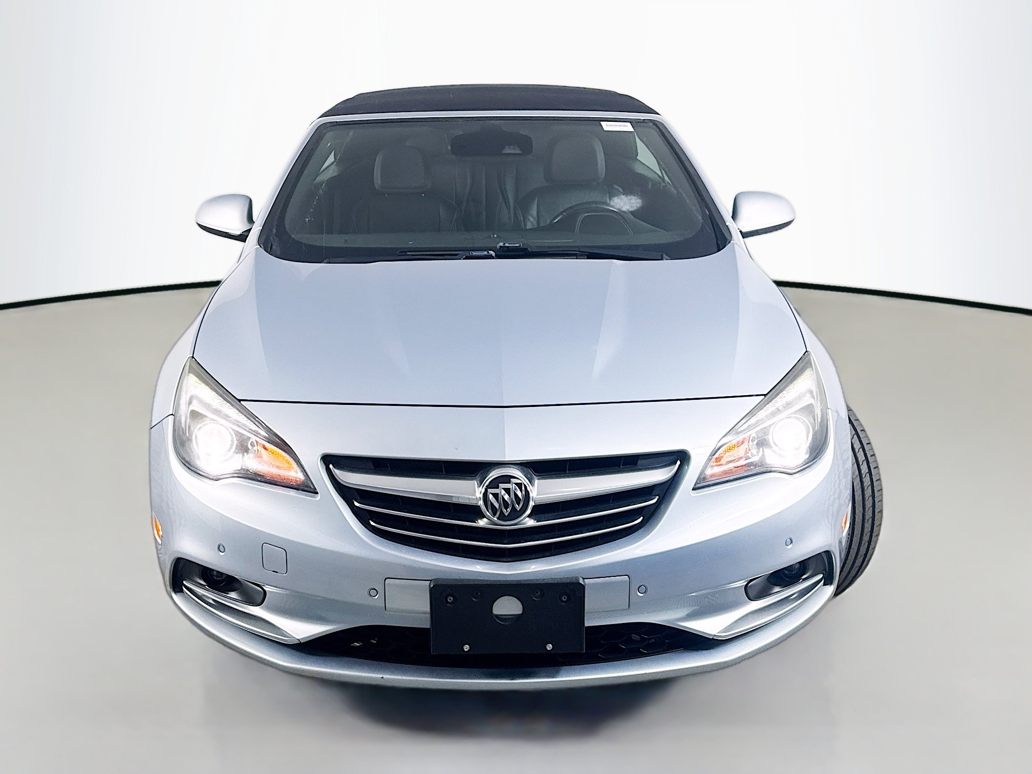 Used 2016 Buick Cascada Premium FWD image 2