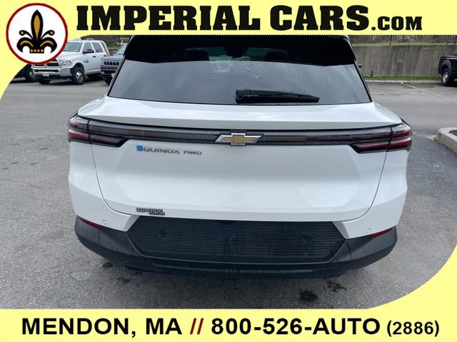 New 2026 Chevrolet Equinox EV LT image 10