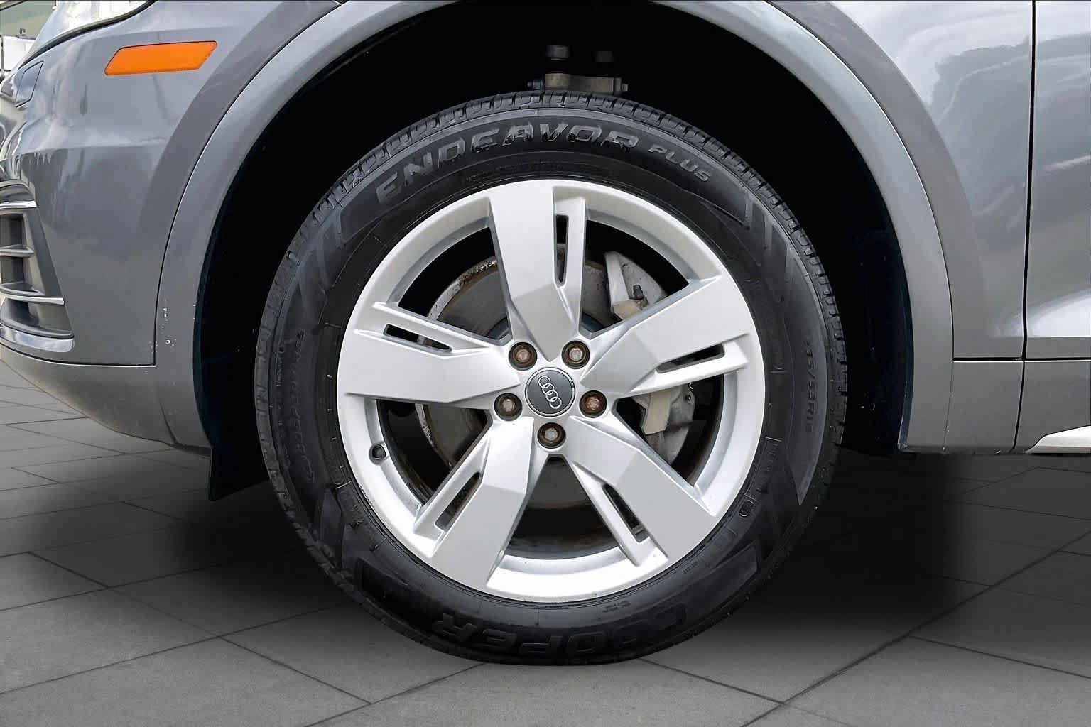Used 2018 Audi Q5 2.0T Premium Plus w/ Premium Plus Package AWD/4WD image 10