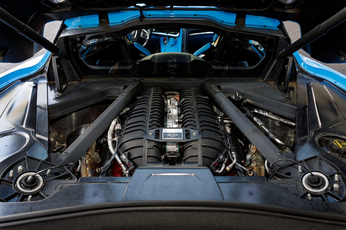 Used 2025 Chevrolet Corvette Z06 RWD image 18