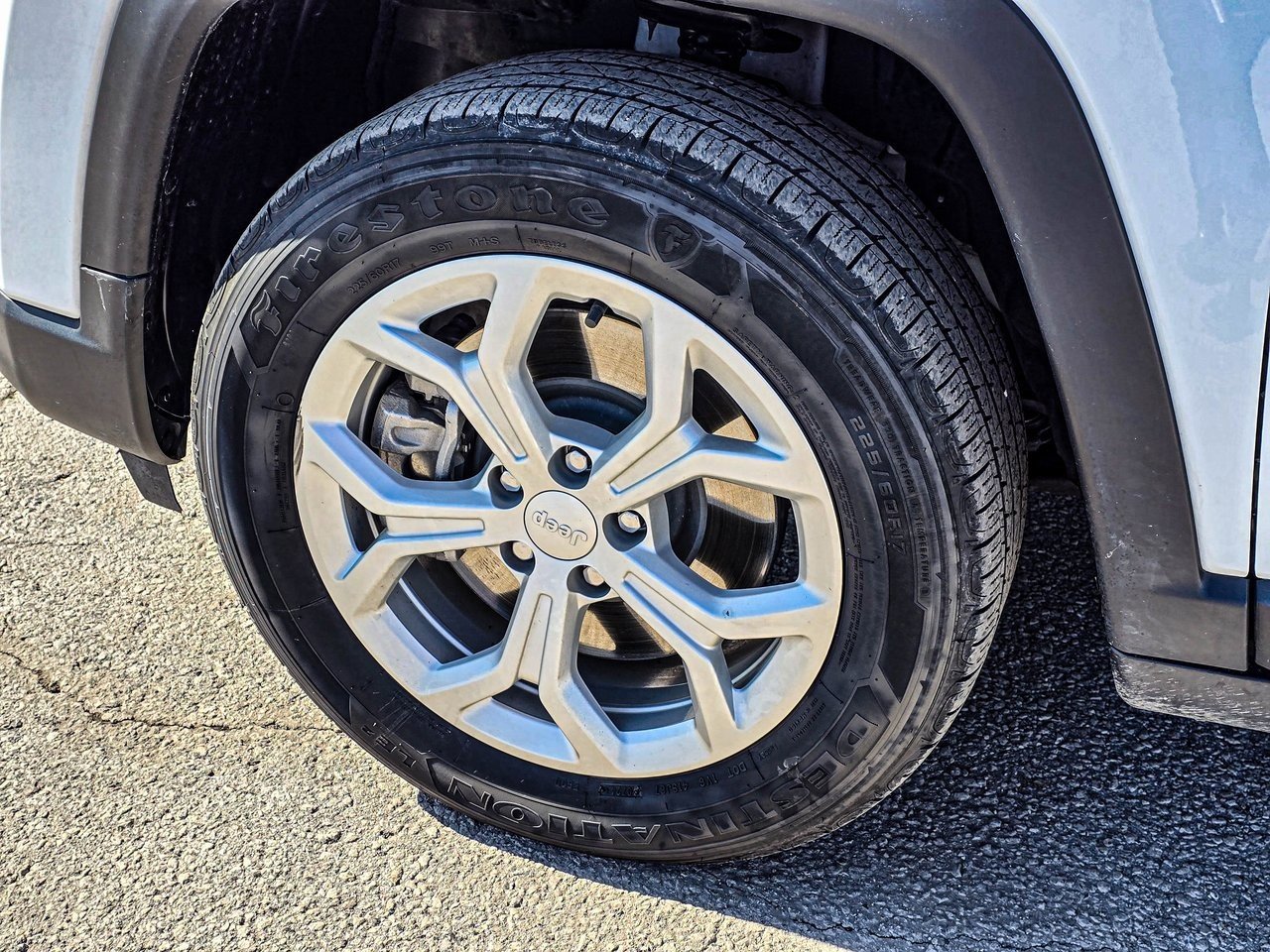 Used 2024 Jeep Compass Latitude w/ Convenience Group image 7