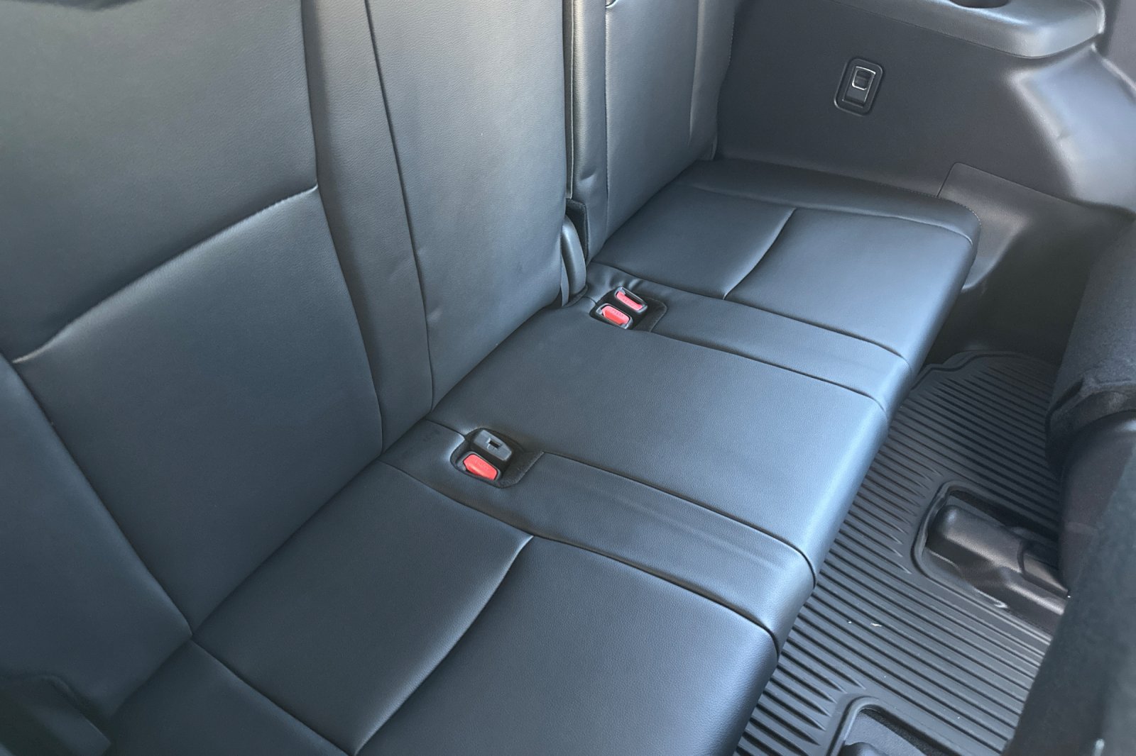 New 2026 Toyota Highlander Limited AWD/4WD image 16