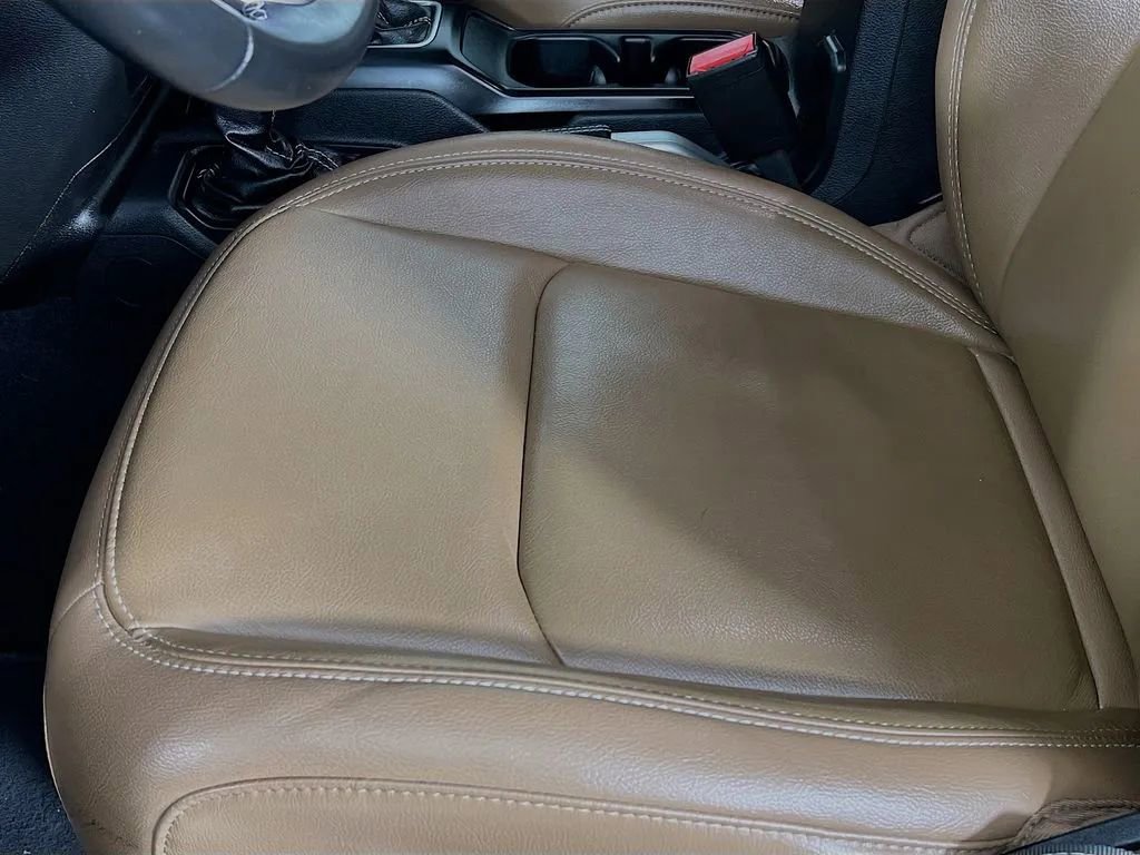 Used 2021 Jeep Gladiator Rubicon w/ Trailer Tow Package image 19