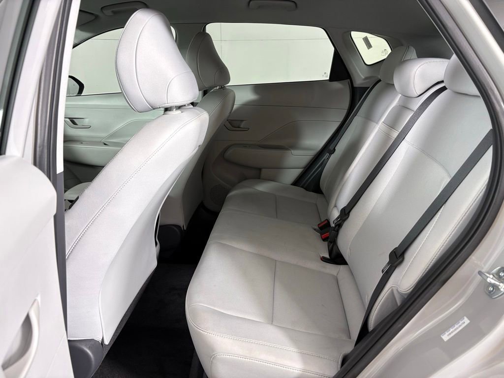 Used 2025 Hyundai Kona SEL image 36