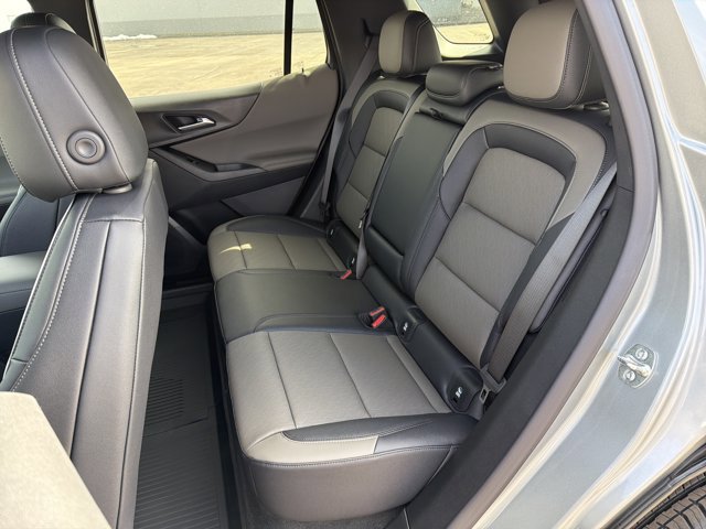 New 2026 Chevrolet Equinox LT w/ Convenience Package II image 24