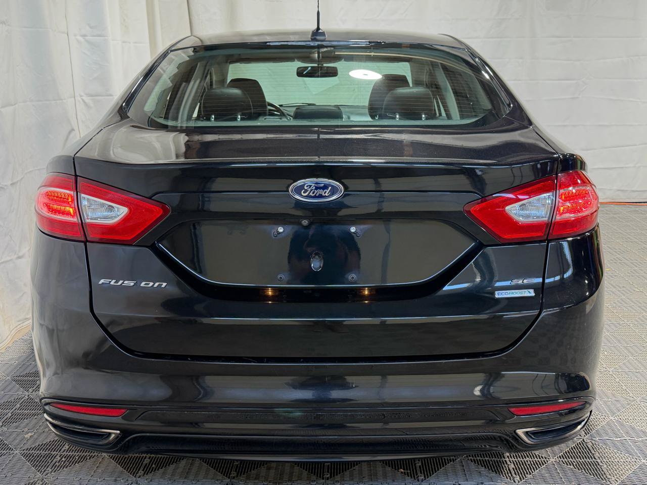 Used 2014 Ford Fusion SE w/ Equipment Group 202A FWD image 8