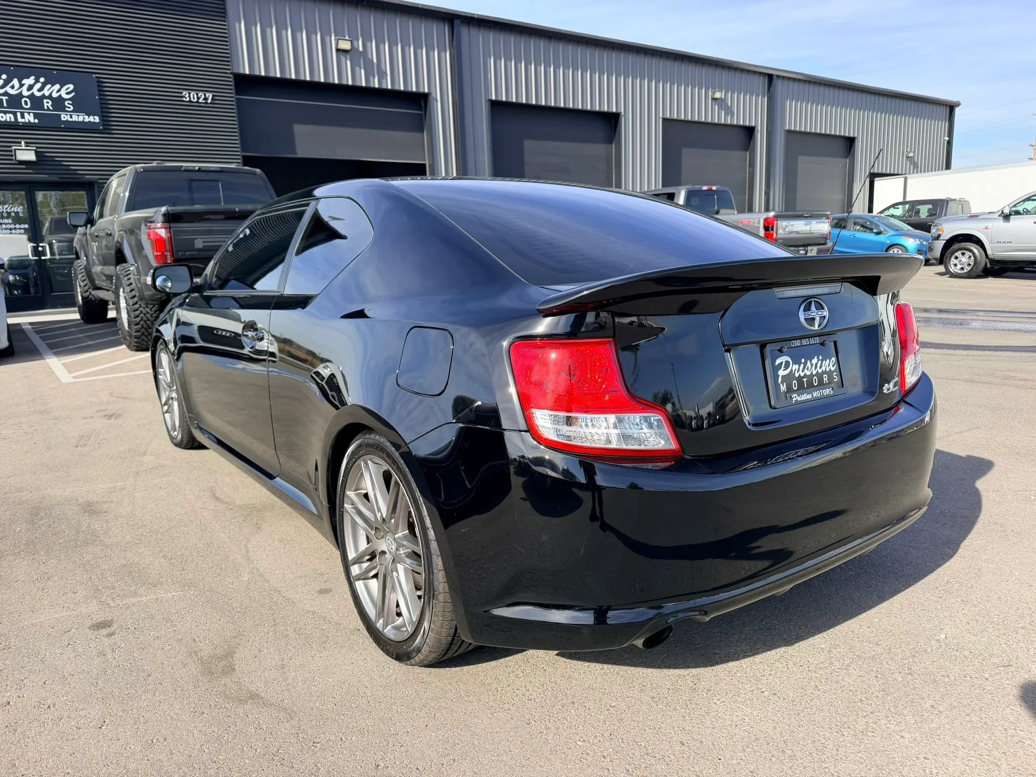 Used 2013 Scion tC FWD image 6