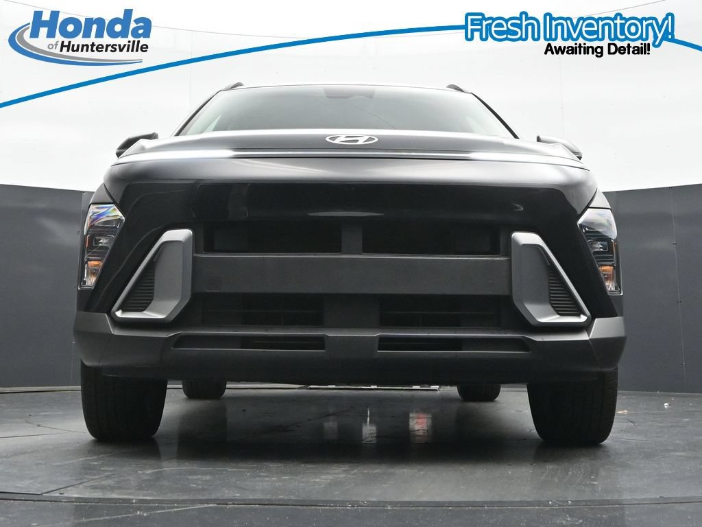 Used 2025 Hyundai Kona SEL AWD/4WD image 28